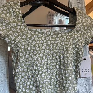 Brand new billa bong t shirt